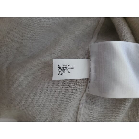 Banana Republic 100% Extra Fine Merino Wool Crewneck Preppy Gray Sweater Men's S - Picture 7 of 8